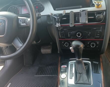 Черный Ауди А4, объемом двигателя 2 л и пробегом 253 тыс. км за 8500 $, фото 6 на Automoto.ua