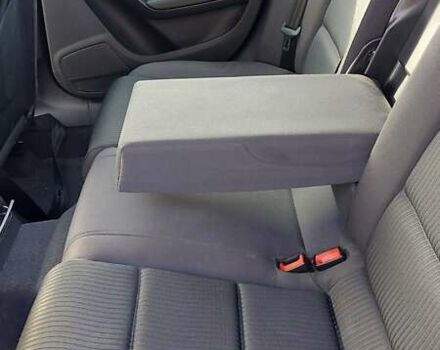 Черный Ауди А4, объемом двигателя 1.8 л и пробегом 177 тыс. км за 9100 $, фото 6 на Automoto.ua