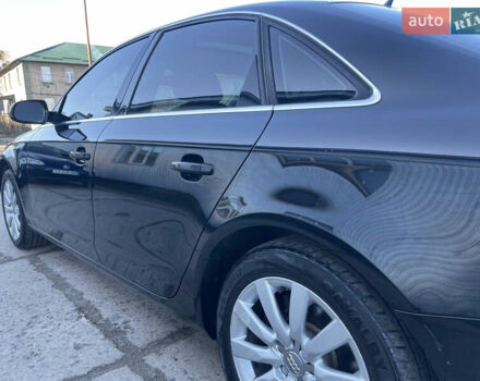 Черный Ауди А4, объемом двигателя 1.98 л и пробегом 250 тыс. км за 9200 $, фото 9 на Automoto.ua