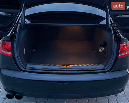 Чорний Ауді А4, об'ємом двигуна 1.98 л та пробігом 272 тис. км за 9900 $, фото 7 на Automoto.ua