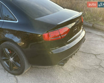 Черный Ауди А4, объемом двигателя 1.98 л и пробегом 187 тыс. км за 9600 $, фото 12 на Automoto.ua