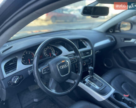 Черный Ауди А4, объемом двигателя 1.98 л и пробегом 250 тыс. км за 9200 $, фото 12 на Automoto.ua