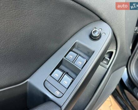 Чорний Ауді А4, об'ємом двигуна 1.98 л та пробігом 150 тис. км за 9900 $, фото 9 на Automoto.ua