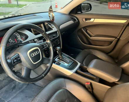 Чорний Ауді А4, об'ємом двигуна 1.98 л та пробігом 150 тис. км за 9900 $, фото 12 на Automoto.ua