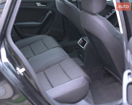 Чорний Ауді А4, об'ємом двигуна 1.8 л та пробігом 187 тис. км за 9250 $, фото 18 на Automoto.ua