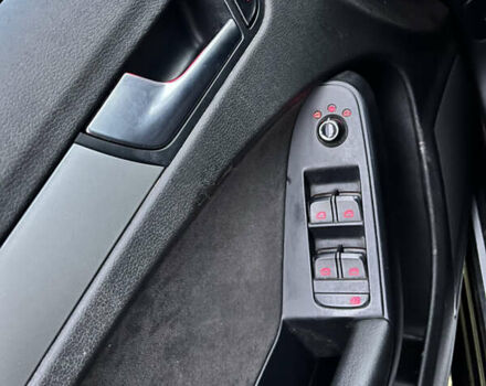 Черный Ауди А4, объемом двигателя 2 л и пробегом 380 тыс. км за 10500 $, фото 31 на Automoto.ua