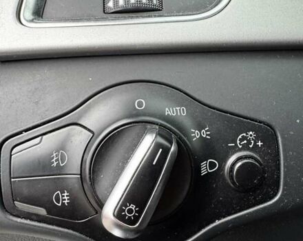 Чорний Ауді А4, об'ємом двигуна 2 л та пробігом 206 тис. км за 9900 $, фото 7 на Automoto.ua