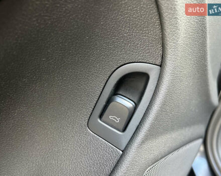 Черный Ауди А4, объемом двигателя 1.98 л и пробегом 285 тыс. км за 8988 $, фото 33 на Automoto.ua