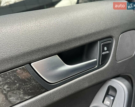 Черный Ауди А4, объемом двигателя 1.98 л и пробегом 285 тыс. км за 8988 $, фото 46 на Automoto.ua