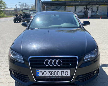 Черный Ауди А4, объемом двигателя 1.98 л и пробегом 300 тыс. км за 9000 $, фото 2 на Automoto.ua