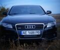 Черный Ауди А4, объемом двигателя 2 л и пробегом 305 тыс. км за 12000 $, фото 1 на Automoto.ua
