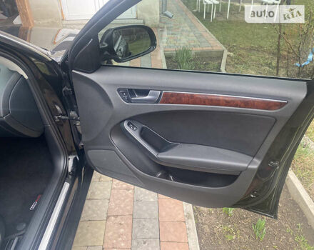 Чорний Ауді А4, об'ємом двигуна 2 л та пробігом 265 тис. км за 9400 $, фото 16 на Automoto.ua