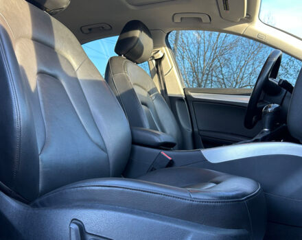 Черный Ауди А4, объемом двигателя 2 л и пробегом 260 тыс. км за 9600 $, фото 18 на Automoto.ua