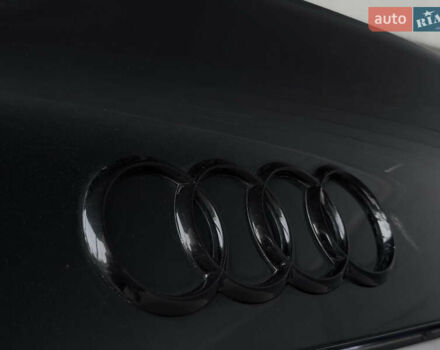 Черный Ауди А4, объемом двигателя 1.8 л и пробегом 284 тыс. км за 9200 $, фото 12 на Automoto.ua
