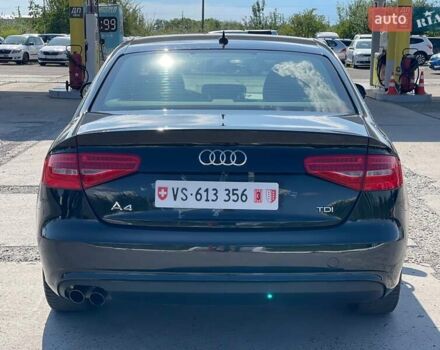 Ауді А4 2012 у Ужгороді на Automoto.ua Чорний Ауді А4, об'ємом двигуна 1.97 л та пробігом 307 тис. км за 12400 $, фото 12 на Automoto.ua