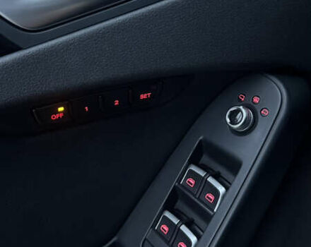 Чорний Ауді А4, об'ємом двигуна 1.98 л та пробігом 188 тис. км за 13500 $, фото 12 на Automoto.ua