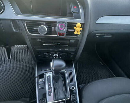 Чорний Ауді А4, об'ємом двигуна 2 л та пробігом 426 тис. км за 8265 $, фото 7 на Automoto.ua