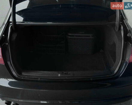 Черный Ауди А4, объемом двигателя 1.8 л и пробегом 284 тыс. км за 9200 $, фото 9 на Automoto.ua