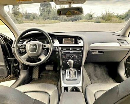 Черный Ауди А4, объемом двигателя 2 л и пробегом 204 тыс. км за 8650 $, фото 6 на Automoto.ua