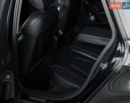 Черный Ауди А4, объемом двигателя 1.8 л и пробегом 284 тыс. км за 9200 $, фото 17 на Automoto.ua