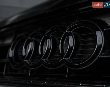 Черный Ауди А4, объемом двигателя 1.8 л и пробегом 284 тыс. км за 9200 $, фото 1 на Automoto.ua
