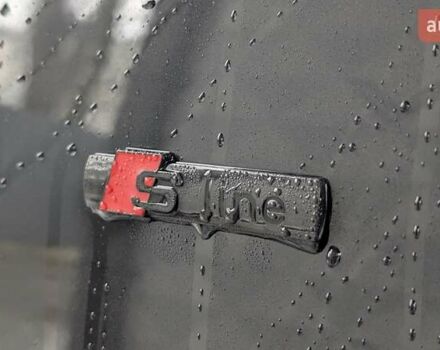 Чорний Ауді А4, об'ємом двигуна 1.98 л та пробігом 273 тис. км за 10500 $, фото 27 на Automoto.ua