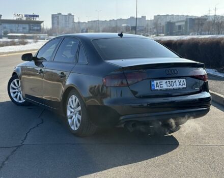 Чорний Ауді А4, об'ємом двигуна 2 л та пробігом 270 тис. км за 9850 $, фото 4 на Automoto.ua