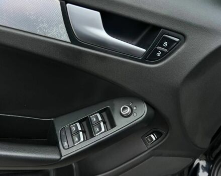 Ауди А4 2012 в Кривом Роге на Automoto.ua Черный Ауди А4, объемом двигателя 2 л и пробегом 276 тыс. км за 10400 $, фото 8 на Automoto.ua