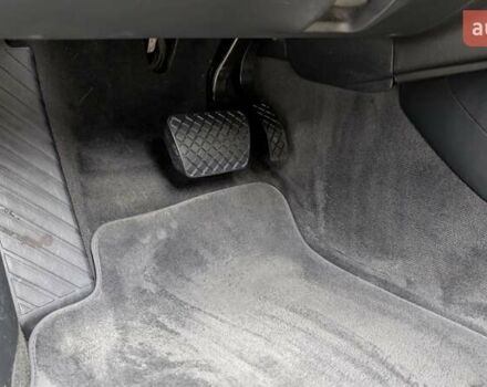 Чорний Ауді А4, об'ємом двигуна 1.98 л та пробігом 273 тис. км за 10500 $, фото 57 на Automoto.ua