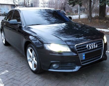 Черный Ауди А4, объемом двигателя 2 л и пробегом 204 тыс. км за 8650 $, фото 3 на Automoto.ua