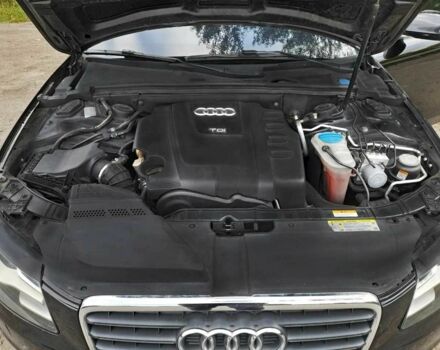 Черный Ауди А4, объемом двигателя 2 л и пробегом 204 тыс. км за 8650 $, фото 12 на Automoto.ua