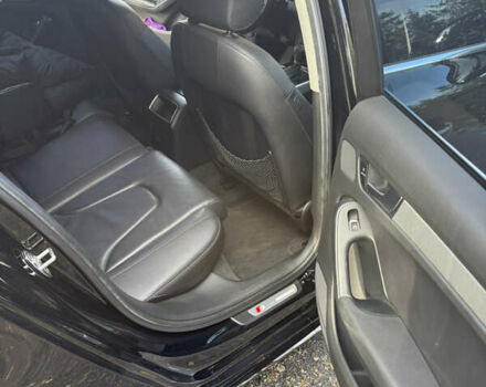 Ауді А4 2013 у Харкові на Automoto.ua Чорний Ауді А4, об'ємом двигуна 1.98 л та пробігом 230 тис. км за 10999 $, фото 14 на Automoto.ua