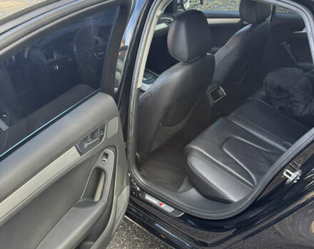 Ауді А4 2013 у Харкові на Automoto.ua Чорний Ауді А4, об'ємом двигуна 1.98 л та пробігом 230 тис. км за 10999 $, фото 13 на Automoto.ua