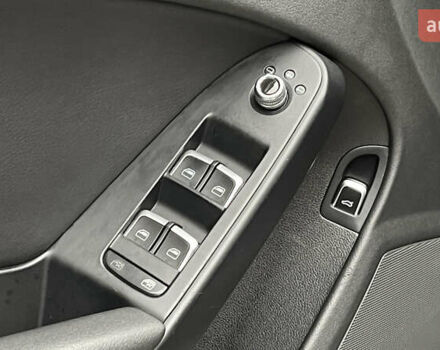 Черный Ауди А4, объемом двигателя 1.98 л и пробегом 203 тыс. км за 10300 $, фото 5 на Automoto.ua