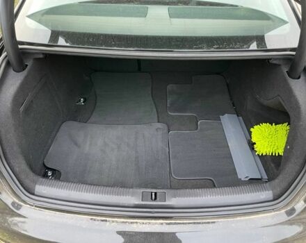 Черный Ауди А4, объемом двигателя 2 л и пробегом 195 тыс. км за 11700 $, фото 7 на Automoto.ua