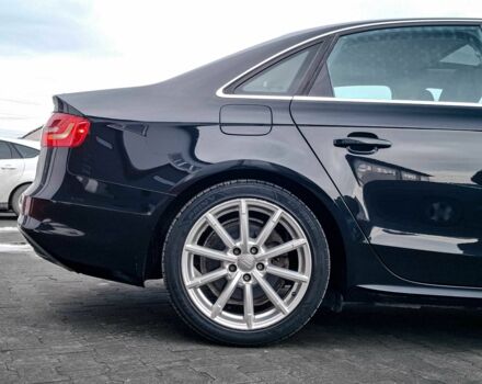 Черный Ауди А4, объемом двигателя 2 л и пробегом 219 тыс. км за 12200 $, фото 5 на Automoto.ua