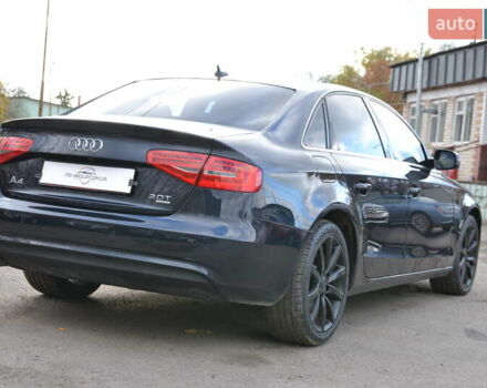 Чорний Ауді А4, об'ємом двигуна 1.98 л та пробігом 232 тис. км за 9999 $, фото 7 на Automoto.ua