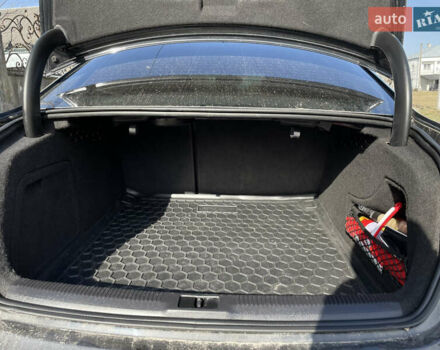 Черный Ауди А4, объемом двигателя 2 л и пробегом 236 тыс. км за 11800 $, фото 13 на Automoto.ua