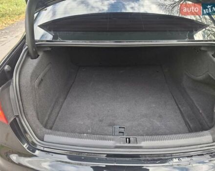 Ауді А4 2013 у Каменце-Подольском на Automoto.ua Чорний Ауді А4, об'ємом двигуна 1.98 л та пробігом 204 тис. км за 12900 $, фото 18 на Automoto.ua