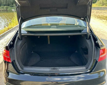 Ауди А4 2013 в Львове на Automoto.ua Черный Ауди А4, объемом двигателя 1.98 л и пробегом 130 тыс. км за 14500 $, фото 36 на Automoto.ua