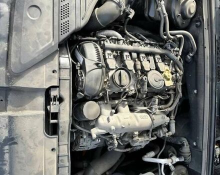 Чорний Ауді А4, об'ємом двигуна 1.98 л та пробігом 301 тис. км за 12200 $, фото 5 на Automoto.ua