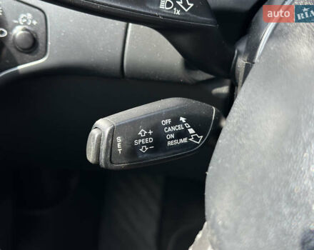 Чорний Ауді А4, об'ємом двигуна 1.98 л та пробігом 222 тис. км за 12500 $, фото 46 на Automoto.ua