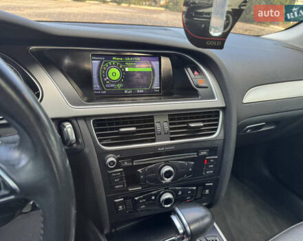 Ауді А4 2013 у Харкові на Automoto.ua Чорний Ауді А4, об'ємом двигуна 1.98 л та пробігом 230 тис. км за 10999 $, фото 20 на Automoto.ua