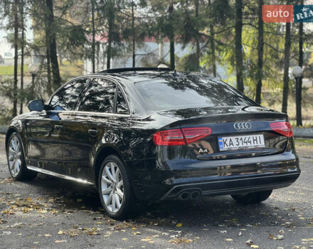 Ауді А4 2013 у Харкові на Automoto.ua Чорний Ауді А4, об'ємом двигуна 1.98 л та пробігом 230 тис. км за 10999 $, фото 6 на Automoto.ua