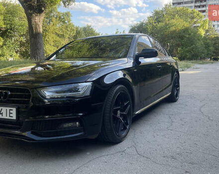 Черный Ауди А4, объемом двигателя 1.98 л и пробегом 210 тыс. км за 15000 $, фото 4 на Automoto.ua