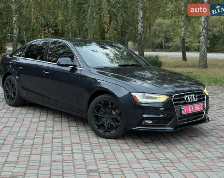 Ауди А4 2013 в Лубнах на Automoto.ua Черный Ауди А4, объемом двигателя 2 л и пробегом 175 тыс. км за 12500 $, фото 7 на Automoto.ua