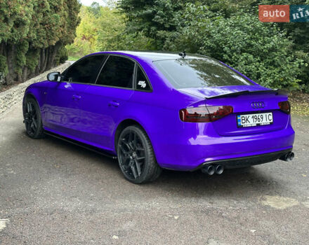 Ауди А4 2013 в Ровно на Automoto.ua Черный Ауди А4, объемом двигателя 1.98 л и пробегом 138 тыс. км за 11000 $, фото 6 на Automoto.ua