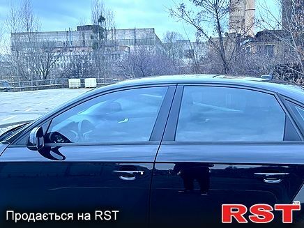 Чорний Ауді А4, об'ємом двигуна 2 л та пробігом 193 тис. км за 11000 $, фото 6 на Automoto.ua