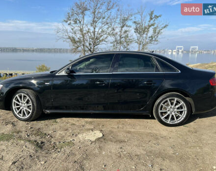 Ауди А4 2013 в Николаеве на Automoto.ua Черный Ауди А4, объемом двигателя 1.98 л и пробегом 157 тыс. км за 11900 $, фото 7 на Automoto.ua