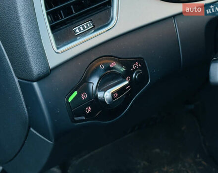 Чорний Ауді А4, об'ємом двигуна 2 л та пробігом 230 тис. км за 10999 $, фото 41 на Automoto.ua